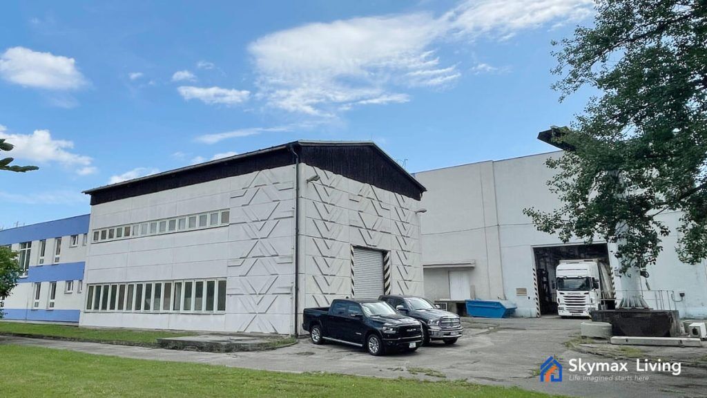 Produktionshalle von Skymax Living